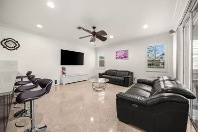 7048 Via Leonardo, Lake Worth, FL 33467 - Photo 9