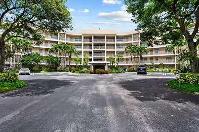 800 Cypress Grove Drive #211, Pompano Beach, FL 33069 - Photo 1