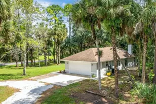 15780 N 99th St Street N, The Acreage, FL 33412 - Photo 9