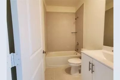 3216 W 114th Terrace, Hialeah, FL 33018 - Photo 19