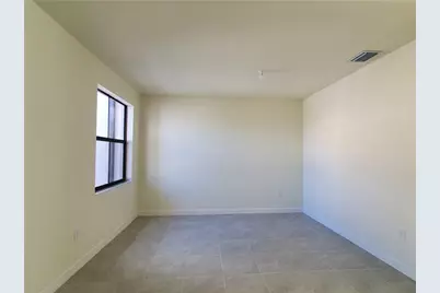 3216 W 114th Terrace, Hialeah, FL 33018 - Photo 3