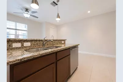 726 SW 1st Way, Pompano Beach, FL 33060 - Photo 9