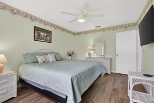 2641 W Gately Dr W, West Palm Beach, FL 33415 - Photo 17