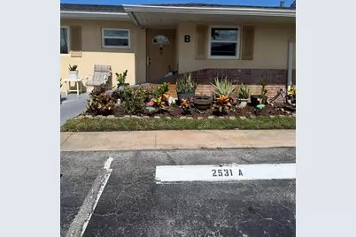 2531 W Barkley Dr Drive W #B, West Palm Beach, FL 33415 - Photo 1