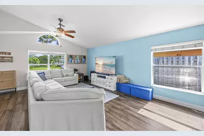 6238 Pompano Street, Jupiter, FL 33458 - Photo 9