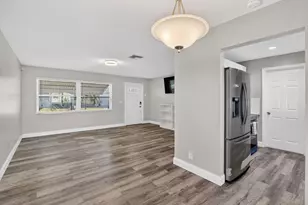 8845 NW 14th St, Plantation, FL 33322 - Photo 13