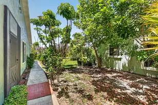 1434 SE Larkwood Cir, Port Saint Lucie, FL 34952 - Photo 5