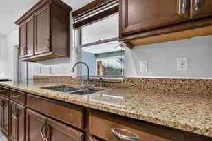 1145 Julia Heights Dr, Lantana, FL 33462 - Photo 9