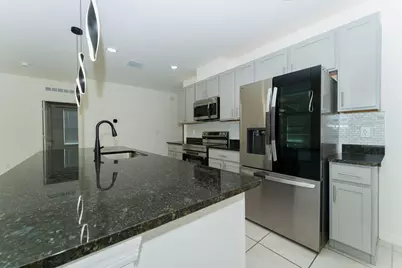 138 SW Carter Avenue, Port Saint Lucie, FL 34983 - Photo 17