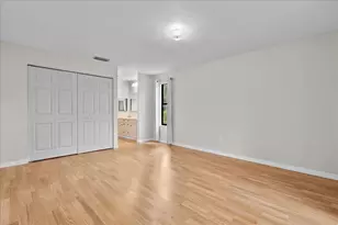 325 Pennington Ct, Royal Palm Beach, FL 33411 - Photo 15