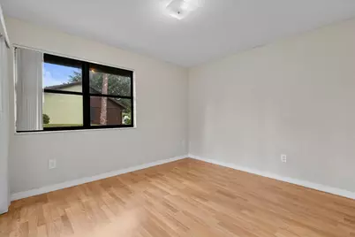 325 Pennington Court, Royal Palm Beach, FL 33411 - Photo 21