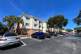 9887 Baywinds Dr, West Palm Beach, FL 33411 - Photo 25