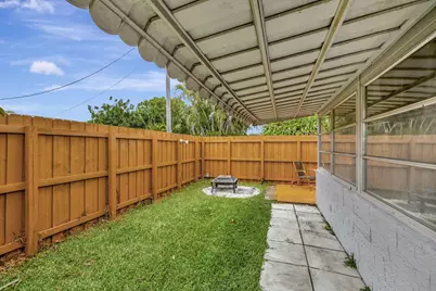 4901 NW 27th Way, Tamarac, FL 33309 - Photo 23