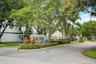 8370 Sands Point Blvd Blvd, Tamarac, FL 33321 - Photo 13