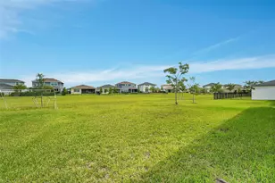 1878 Wandering Willow Wy, The Acreage, FL 33470 - Photo 31