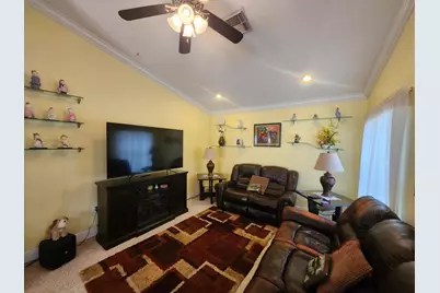 120 NW 189th Avenue NW, Pembroke Pines, FL 33029 - Photo 17
