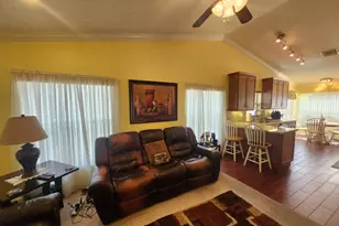 120 NW 189th Ave NW, Pembroke Pines, FL 33029 - Photo 17