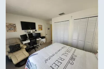 120 NW 189th Avenue NW, Pembroke Pines, FL 33029 - Photo 35