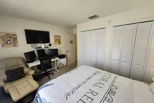 120 NW 189th Ave NW, Pembroke Pines, FL 33029 - Photo 35
