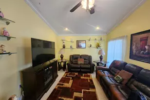 120 NW 189th Ave NW, Pembroke Pines, FL 33029 - Photo 15