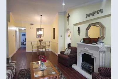 120 NW 189th Avenue NW, Pembroke Pines, FL 33029 - Photo 9