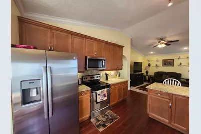 120 NW 189th Avenue NW, Pembroke Pines, FL 33029 - Photo 13