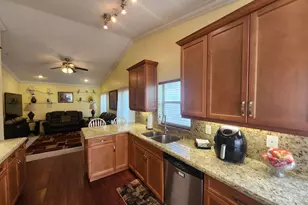 120 NW 189th Ave NW, Pembroke Pines, FL 33029 - Photo 15