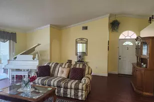 120 NW 189th Ave NW, Pembroke Pines, FL 33029 - Photo 7