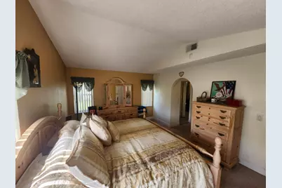 120 NW 189th Avenue NW, Pembroke Pines, FL 33029 - Photo 23