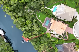 299 SW Lost River Rd, Stuart, FL 34997 - Photo 3