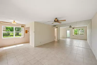 132 Cambridge F, West Palm Beach, FL 33417 - Photo 5