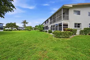132 Cambridge F, West Palm Beach, FL 33417 - Photo 23