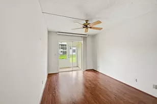 132 Cambridge F, West Palm Beach, FL 33417 - Photo 15