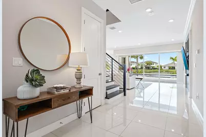 12115 Waterstone Circle, Palm Beach Gardens, FL 33412 - Photo 5