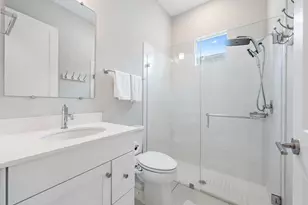 12115 Waterstone Cir, Palm Beach Gardens, FL 33412 - Photo 17