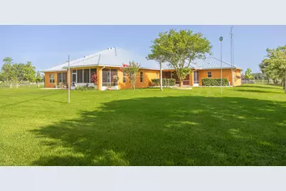 7611 SW 21st Parkway, Okeechobee, FL 34974 - Photo 37