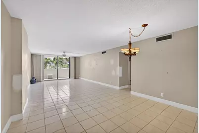 145 S Ocean Avenue #219, Palm Beach Shores, FL 33404 - Photo 3