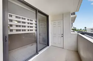 145 S Ocean Ave, Palm Beach Shores, FL 33404 - Photo 31