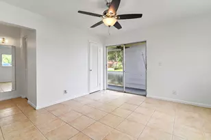 149 Coventry, West Palm Beach, FL 33417 - Photo 9