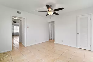 149 Coventry, West Palm Beach, FL 33417 - Photo 9