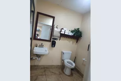 1460 10th Street, Lake Park, FL  - Photo 15