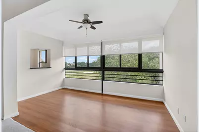 7460 La Paz Boulevard #306, Boca Raton, FL 33433 - Photo 9