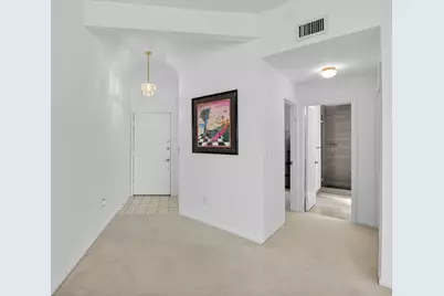 7460 La Paz Boulevard #306, Boca Raton, FL 33433 - Photo 5