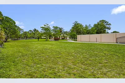 2560 Buck Ridge Trail, Loxahatchee, FL 33470 - Photo 57