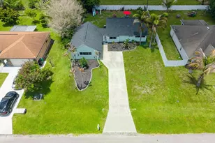 2426 SE Cooper Ln, Port Saint Lucie, FL 34984 - Photo 33