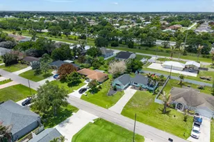 2426 SE Cooper Ln, Port Saint Lucie, FL 34984 - Photo 41
