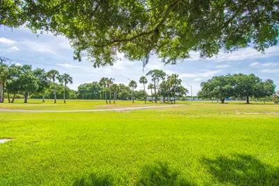 16 Vista Palm Lane #106, Vero Beach, FL 32962 - Photo 3