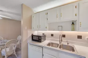 16 Vista Palm Ln, Vero Beach, FL 32962 - Photo 27