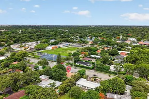 601 NE 105th St, Miami Shores, FL 33138 - Photo 7
