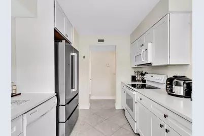 2455 Lindell Boulevard #3401, Delray Beach, FL 33444 - Photo 15